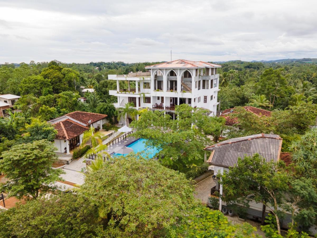 ฟอร์ต เอดจ์ รีทรีต Hotel อูนาวาตูนา ภายนอก รูปภาพ