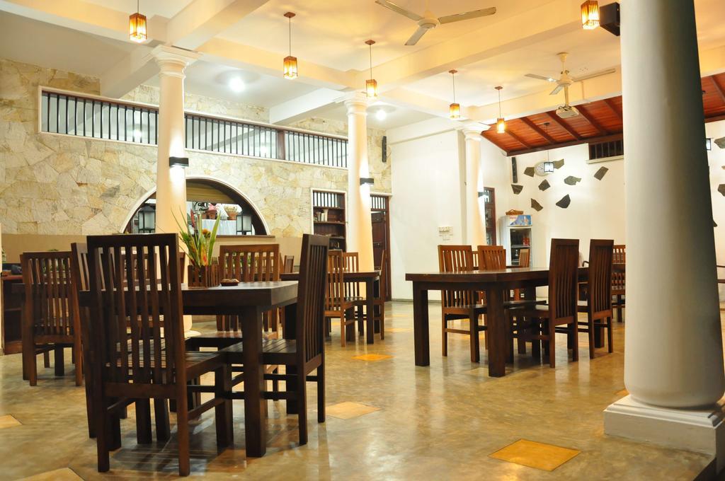 ฟอร์ต เอดจ์ รีทรีต Hotel อูนาวาตูนา ภายนอก รูปภาพ