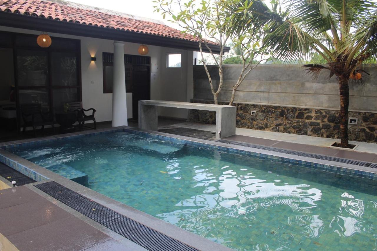 ฟอร์ต เอดจ์ รีทรีต Hotel อูนาวาตูนา ภายนอก รูปภาพ
