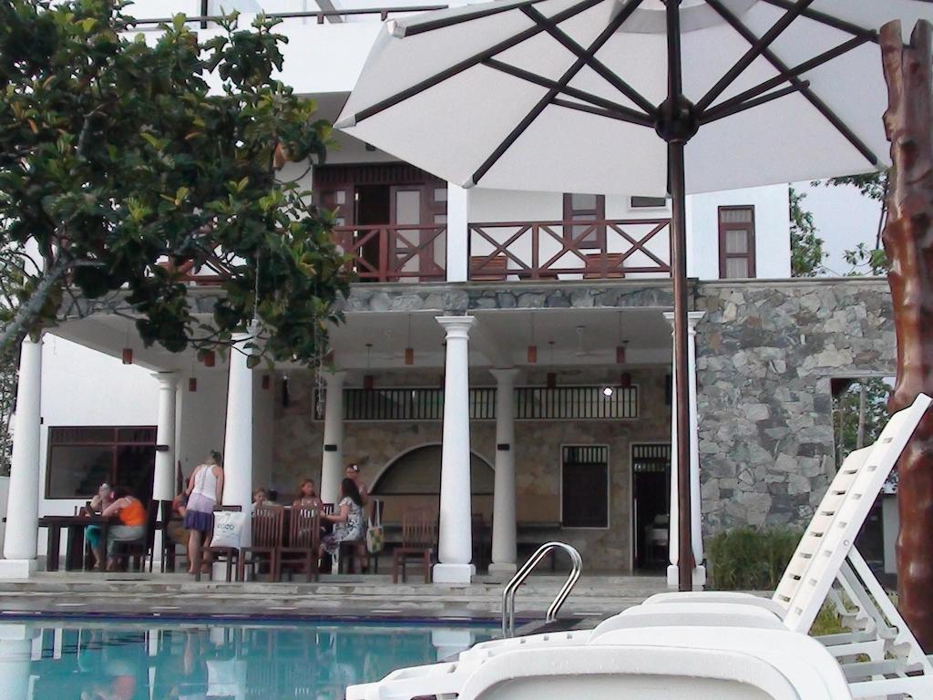 ฟอร์ต เอดจ์ รีทรีต Hotel อูนาวาตูนา ภายนอก รูปภาพ