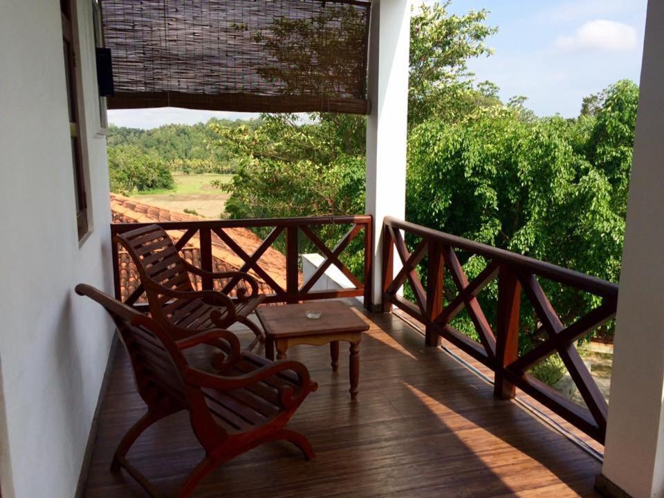 ฟอร์ต เอดจ์ รีทรีต Hotel อูนาวาตูนา ภายนอก รูปภาพ